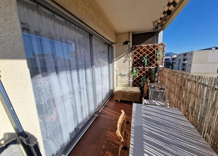 Chez Stella - Proche Apartment Nice